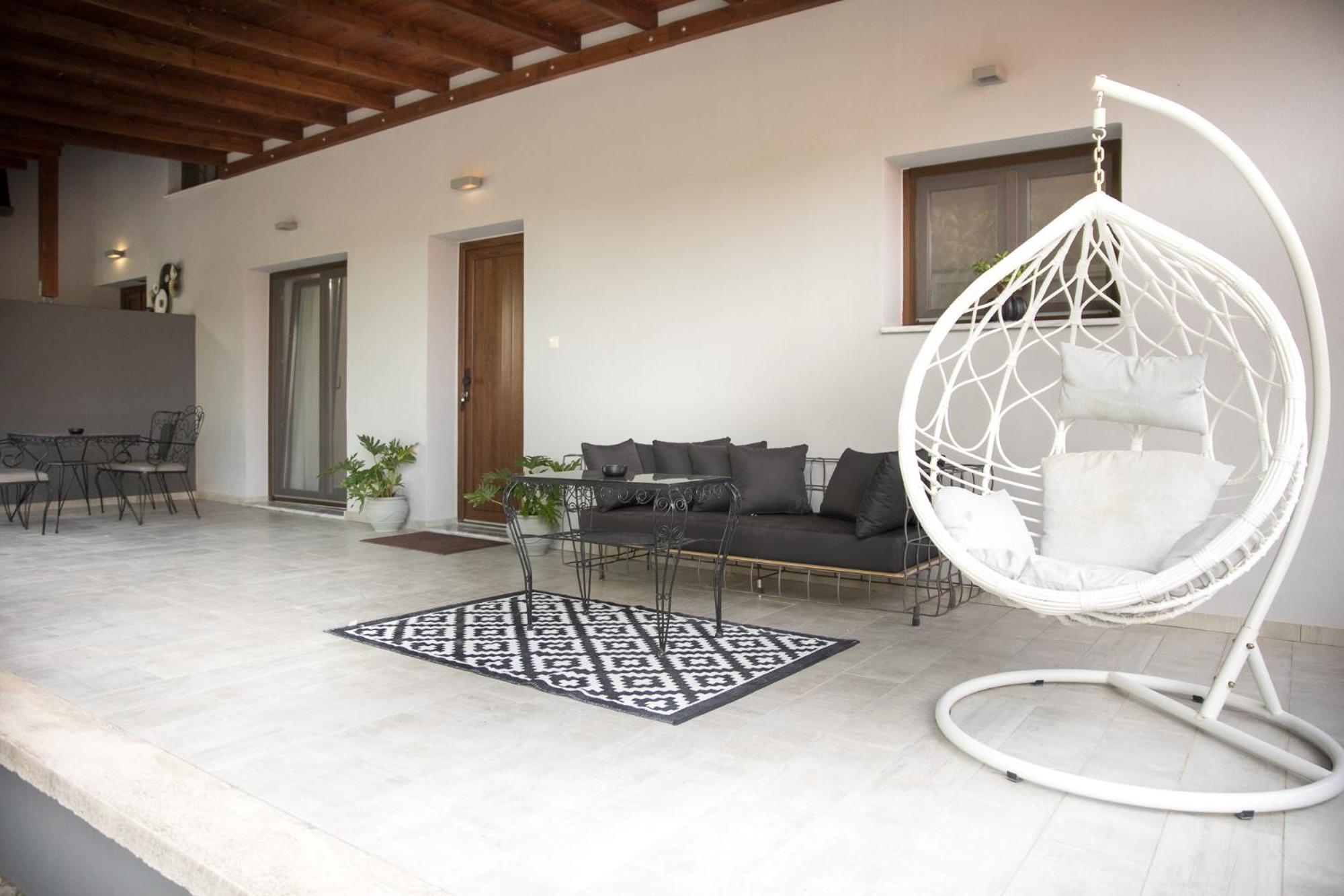 Countryside Luxury Studios Káto Lekhónia Екстериор снимка