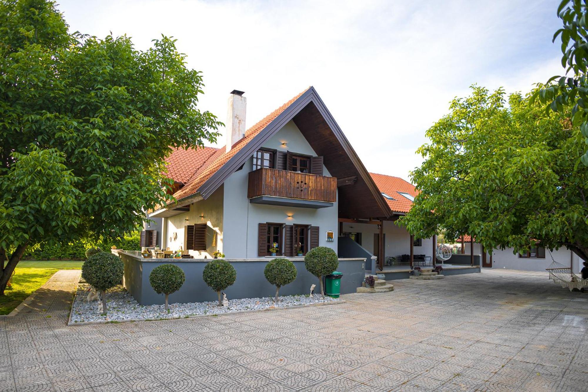 Countryside Luxury Studios Káto Lekhónia Екстериор снимка